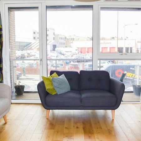 Modern Home By Leith Walk エディンバラ エクステリア 写真