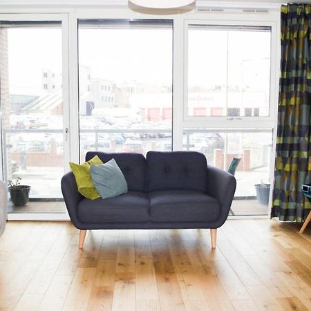 Modern Home By Leith Walk エディンバラ エクステリア 写真